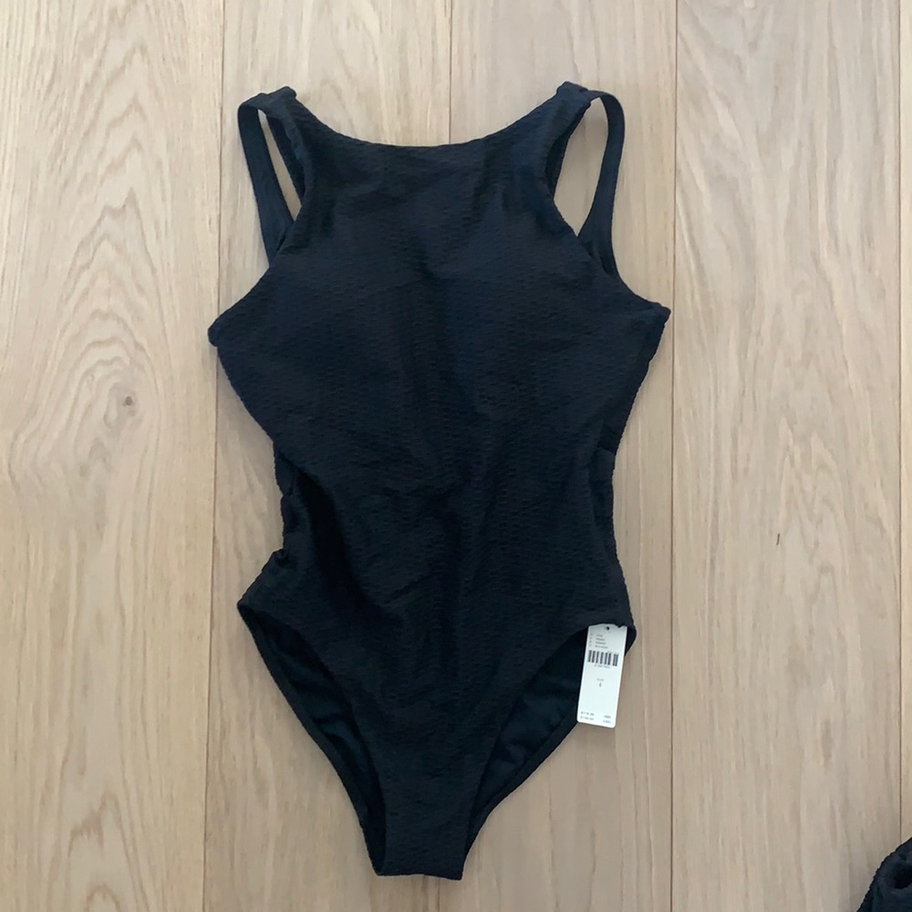 Seafolly size 4 bathing suit